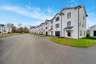 32 Birch Brook Rd, Lynn, MA 01905 - Photo 2