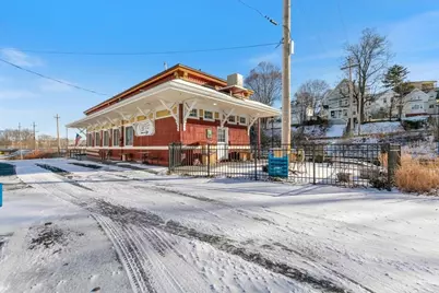30 Railroad Ave, Haverhill, MA 01835 - Photo 8