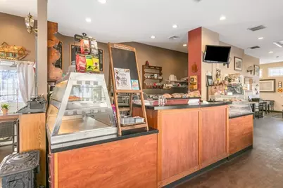 30 Railroad Ave, Haverhill, MA 01835 - Photo 22