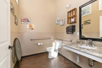 30 Railroad Ave, Haverhill, MA 01835 - Photo 20