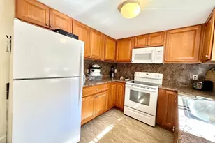 10 Roulston Rd, Windham, NH 03087 - Photo 6