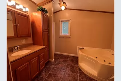 20 Conestoga Trail, Brookfield, MA 01506 - Photo 8