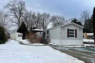 20 Conestoga Trail, Brookfield, MA 01506 - Photo 1