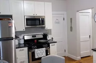 654 Metropolitan Ave, Boston, MA 02136 - Photo 6