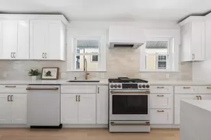 22 Prescott St, Salem, MA 01970 - Photo 6