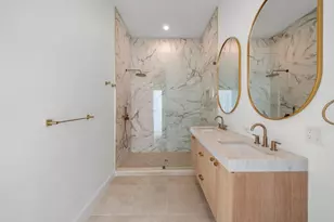 51 N Margin St, Boston, MA 02113 - Photo 10