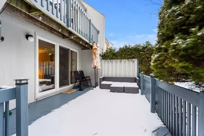 27 Woodland Park Dr #27, Haverhill, MA 01830 - Photo 4