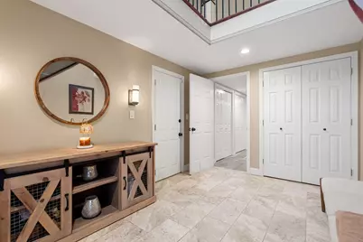 27 Woodland Park Dr #27, Haverhill, MA 01830 - Photo 8