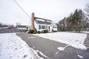 27 Campbell Dr, Agawam, MA 01001 - Photo 26