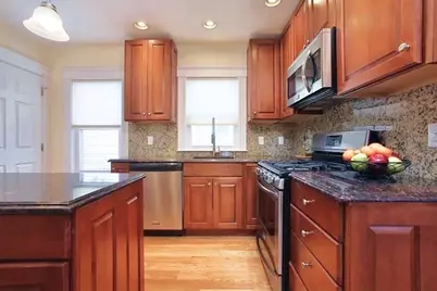 11 Silvey Pl. #1, Somerville, MA 02144 - Photo 2