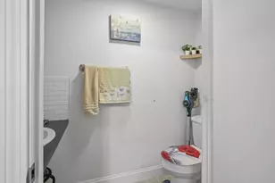 1792 Pleasant St, Fall River, MA 02723 - Photo 12