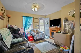 1792 Pleasant St, Fall River, MA 02723 - Photo 4