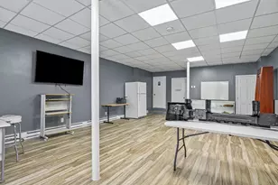 1792 Pleasant St, Fall River, MA 02723 - Photo 22