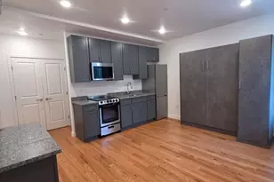 165 Hawthorne, Chelsea, MA 02150 - Photo 2