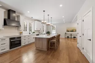 209 Middle Rd, Haverhill, MA 01830 - Photo 14