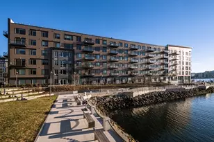 45 Lewis St, Boston, MA 02128 - Photo 16