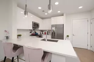 45 Lewis St, Boston, MA 02128 - Photo 4