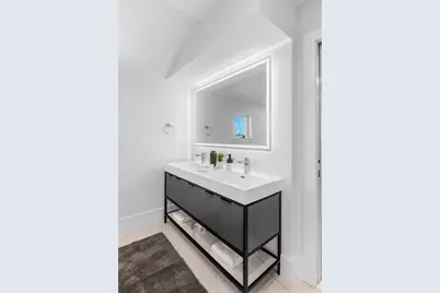 30 Burdett Road, Lynn, MA 01904 - Photo 34