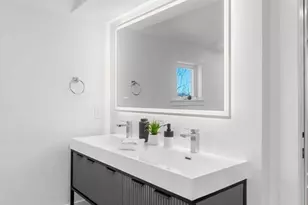 30 Burdett Rd, Lynn, MA 01904 - Photo 34