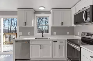 24 Ashworth Terrace, Haverhill, MA 01832 - Photo 16