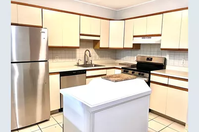 8 Nahant Pl #202, Lynn, MA 01902 - Photo 6