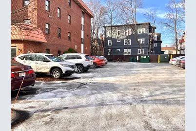 8 Nahant Pl #202, Lynn, MA 01902 - Photo 2