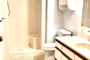 8 Nahant Pl, Lynn, MA 01902 - Photo 16