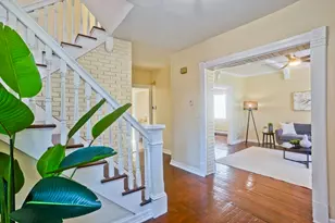 30 Parkwood St, Springfield, MA 01108 - Photo 4