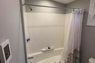 97 Washington St, Gloucester, MA 01930 - Photo 6