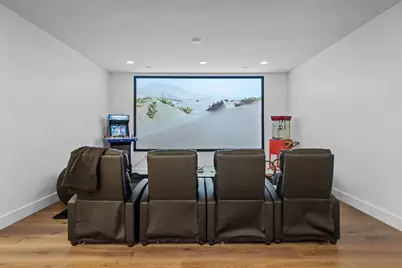 19 Shirley Rd, Medford, MA 02155 - Photo 22