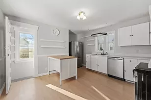 3 Franconia St, Worcester, MA 01602 - Photo 12