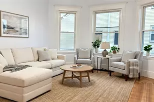 24 Elm St, Everett, MA 02149 - Photo 2