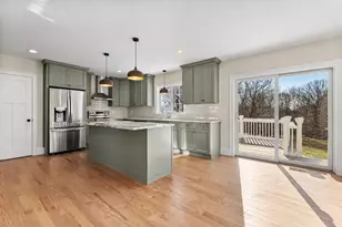 41 Lantern Ln, Braintree, MA 02184 - Photo 1