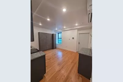 165 Hawthorne #306, Chelsea, MA 02150 - Photo 2