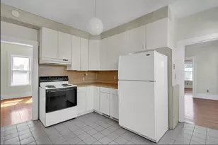 24 Blaine St, Malden, MA 02148 - Photo 4