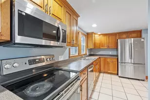 559 Merriam Ave, Leominster, MA 01453 - Photo 8