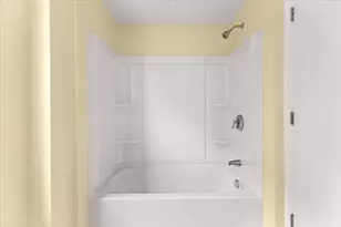 29 St Casimir Ave, Brockton, MA 02302 - Photo 12