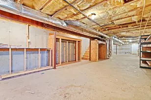 35 Preston Pl, Easton, MA 02356 - Photo 26