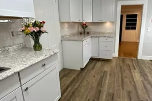 26 Green St, Monson, MA 01057 - Photo 12