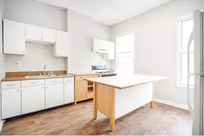 193 Beech Street #193, Holyoke, MA 01040 - Photo 1