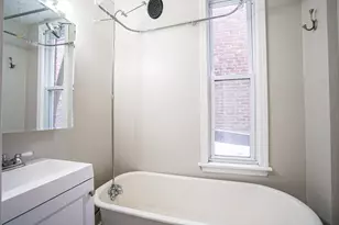 193 Beech St, Holyoke, MA 01040 - Photo 14