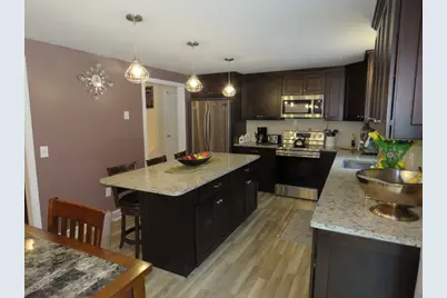 52 Ward St, Raynham, MA 02767 - Photo 4