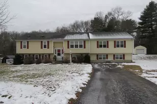 52 Ward St, Raynham, MA 02767 - Photo 2