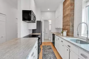 17 Cazenove St, Boston, MA 02116 - Photo 10