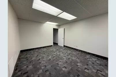 625 Chandler Street #2, Worcester, MA 01602 - Photo 30