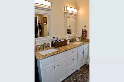 1306 Columbia Rd #4E, Boston, MA 02127 - Photo 10