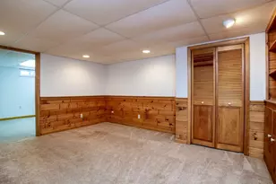 184 Cambridge Cir, Longmeadow, MA 01106 - Photo 32