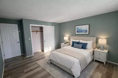 16 Cleveland Pl #11, Gloucester, MA 01930 - Photo 4