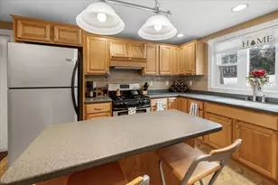 62 School St, Auburn, MA 01501 - Photo 14