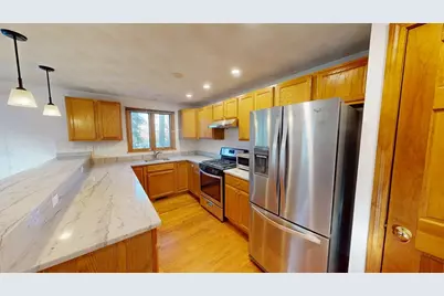 95 Pleasant #0, Watertown, MA 02472 - Photo 4